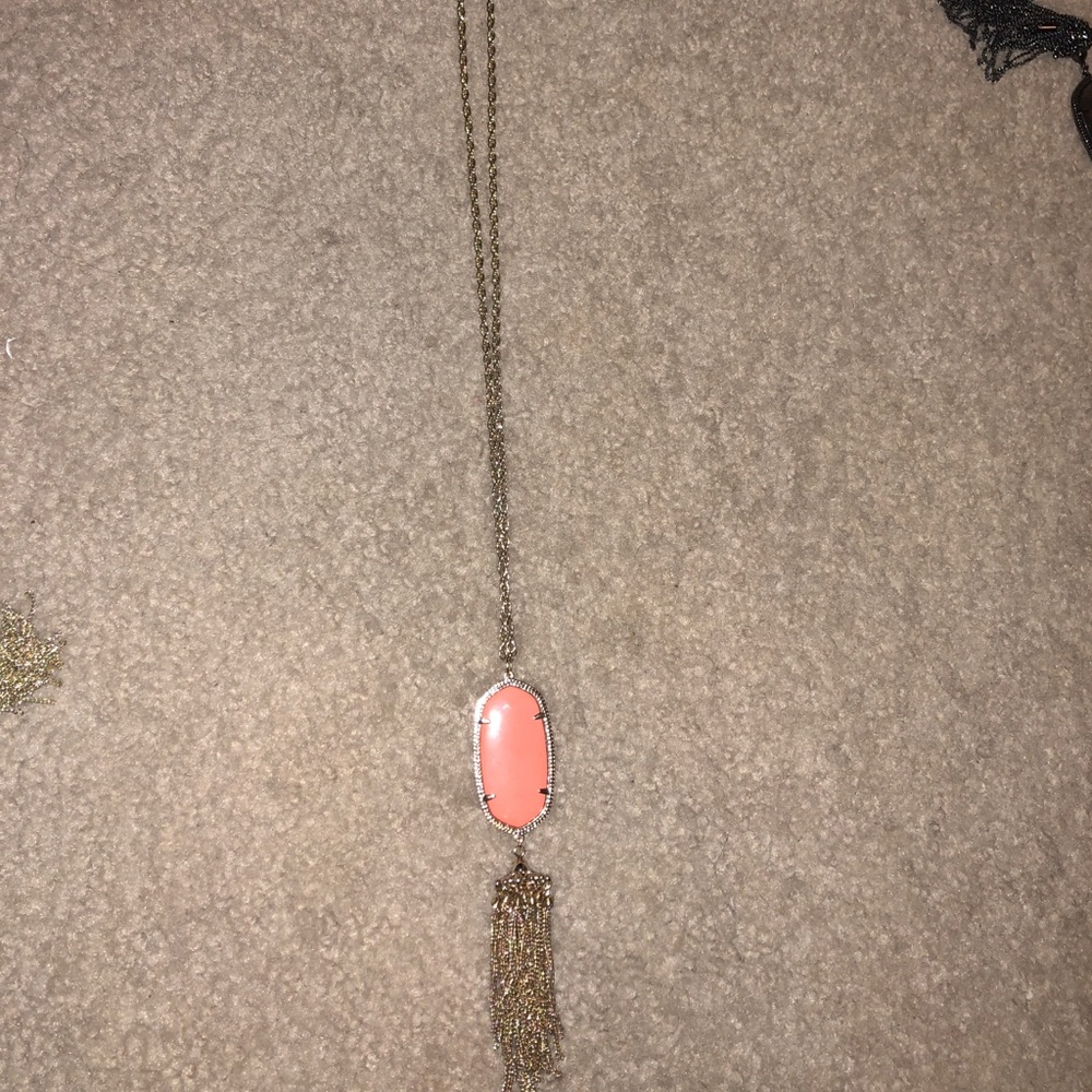 Kendra Scott coral Rayne necklace